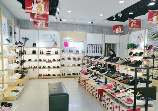 賀：福連升老北京布鞋/中年鞋河北保定曲陽專賣店重裝開業(yè)！